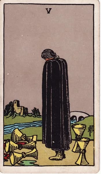 Carta dei tarocchi Rider–Waite–Smith: Cinque di Coppe
